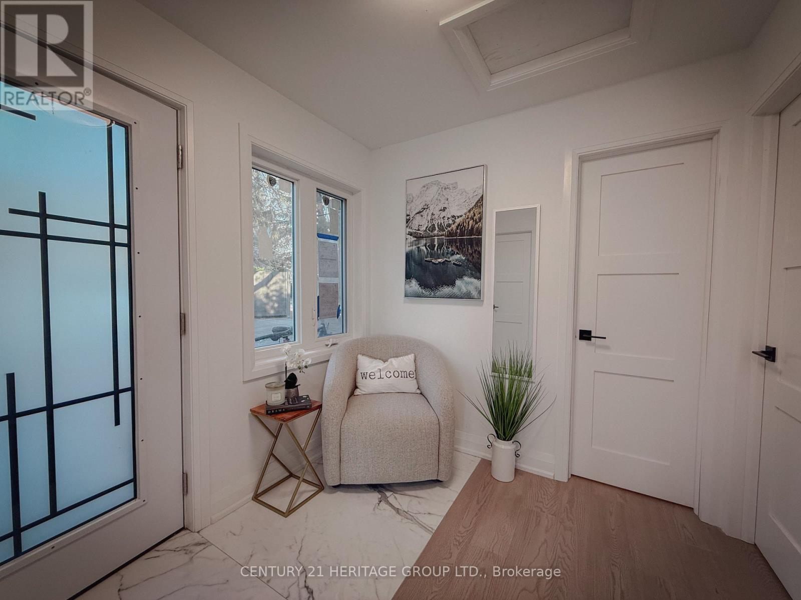 110 HEDGE ROAD - 6