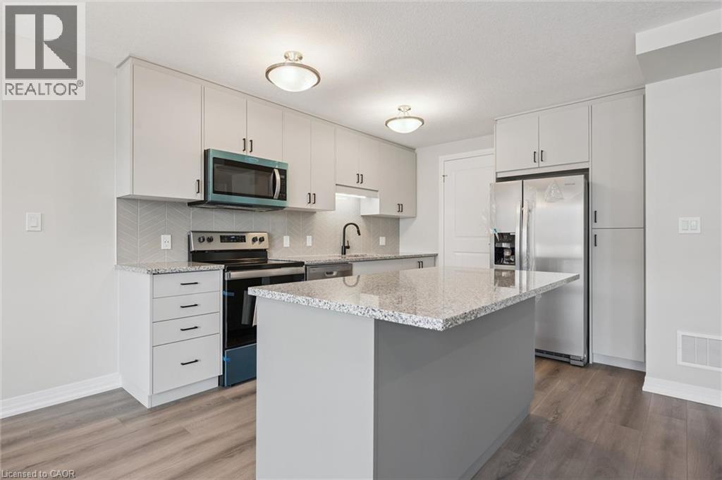 #B046 525 ERINBROOK Drive - Image 14