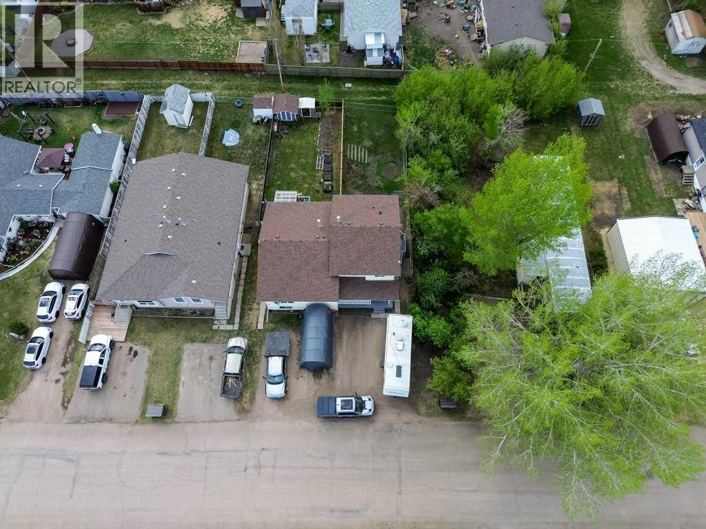 1816 26 Avenue, Delburne