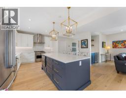 5pc Ensuite bath - 5066 Morrison Court, Peachland, BC V0H1X2 Photo 8