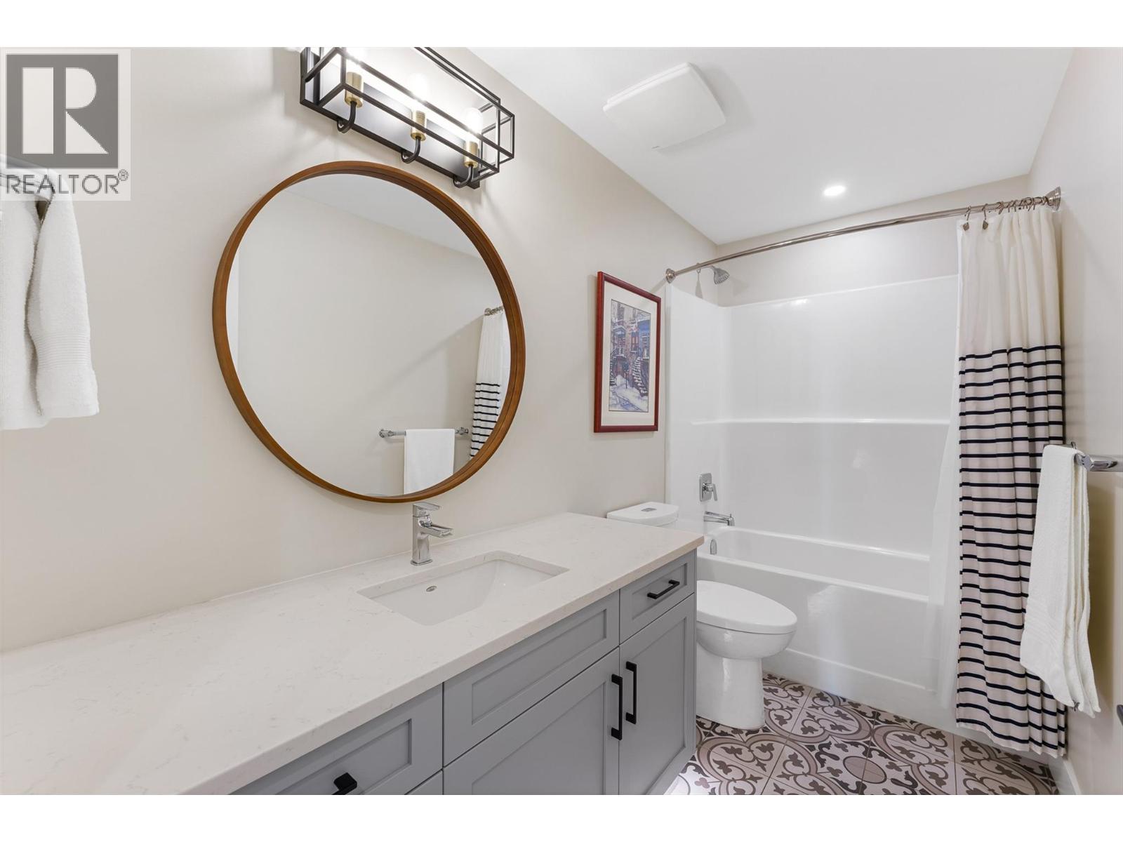 5066 Morrison Court, Peachland