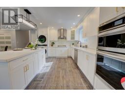 Dining room - 85 Silverstone Drive, Toronto, ON M9V3G4 Photo 11