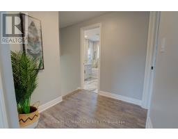 85 Silverstone Drive, Toronto, ON M9V3G4 Photo 19