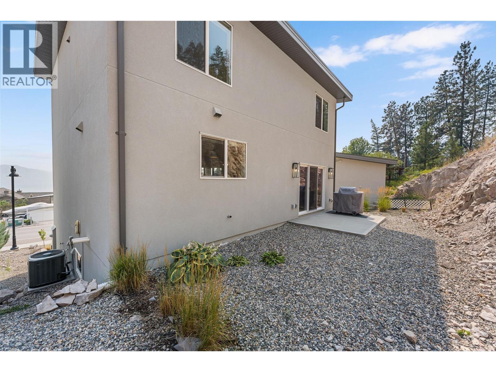 5066 Morrison Court, Peachland