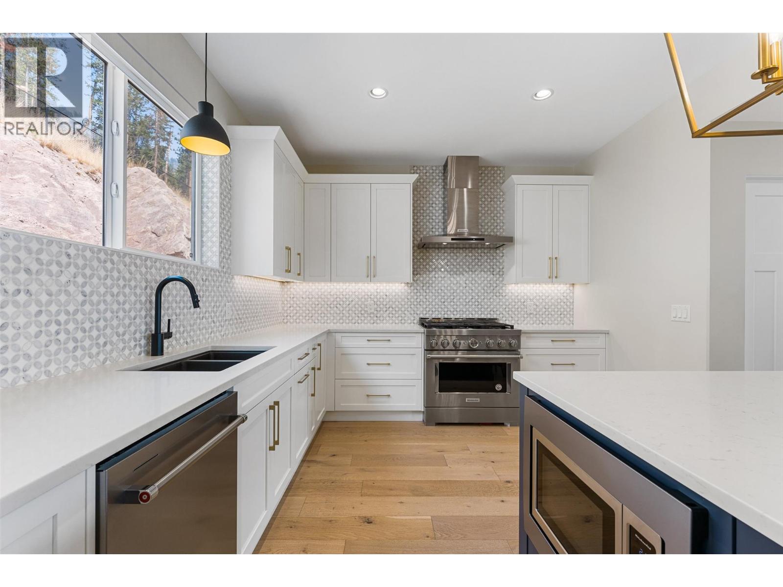 5066 Morrison Court, Peachland