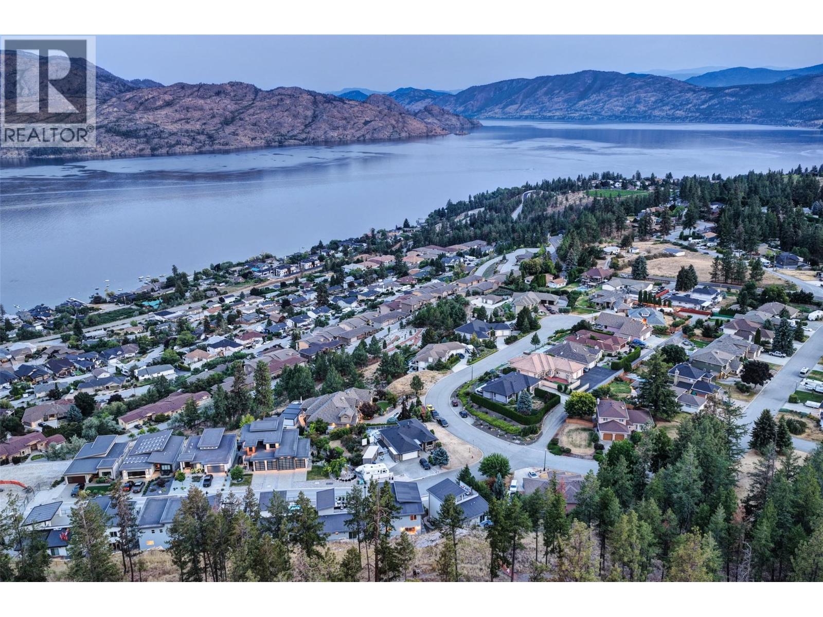 5066 Morrison Court, Peachland