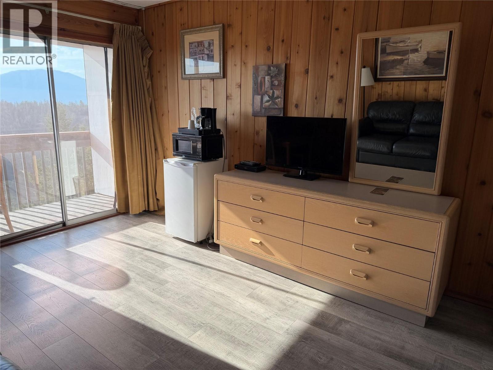 5067 MADSEN Road, Radium Hot Springs