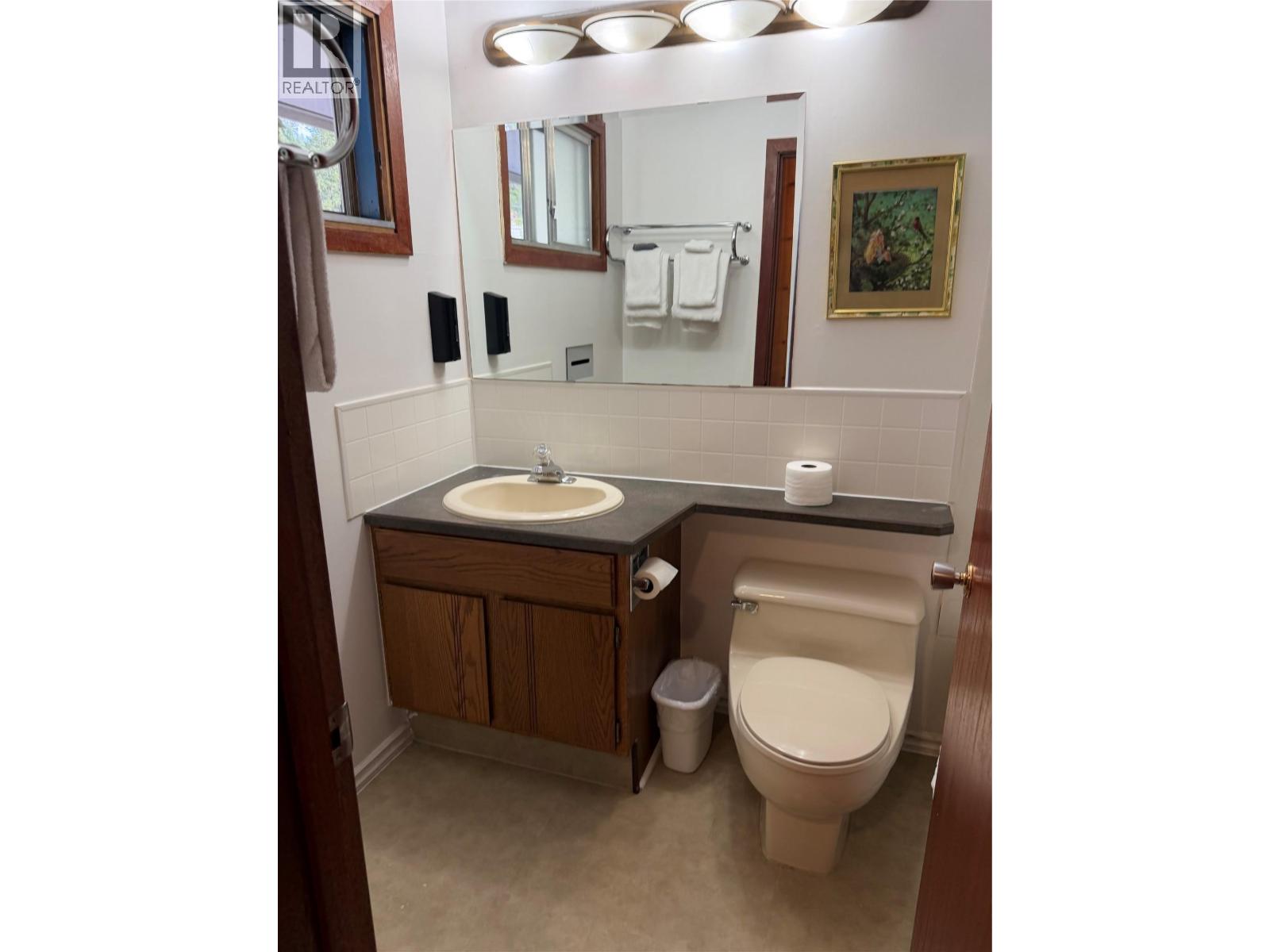 5067 MADSEN Road, Radium Hot Springs