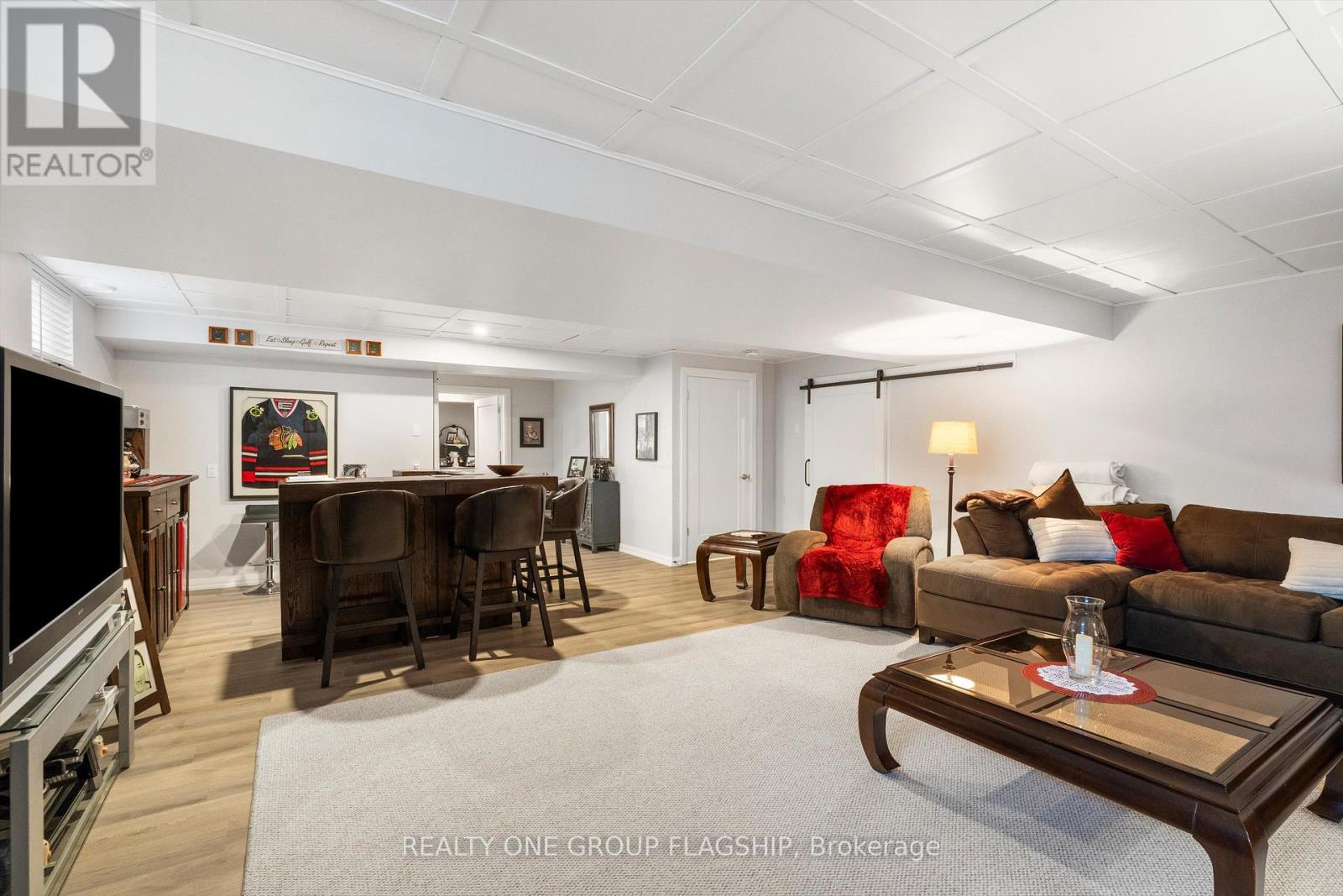 104 BERWICK TRAIL - 34