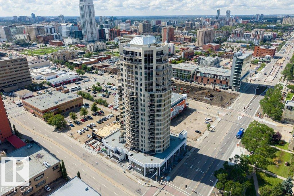 #1102 10388 105 ST NW - 40