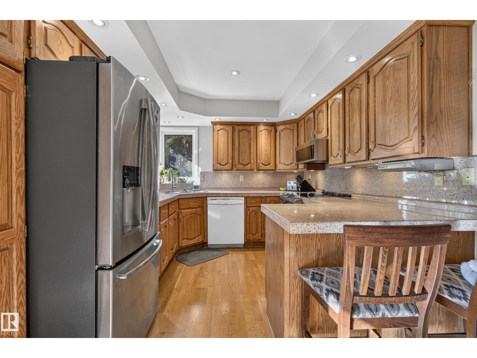 15 HICKORY CR - Image 35
