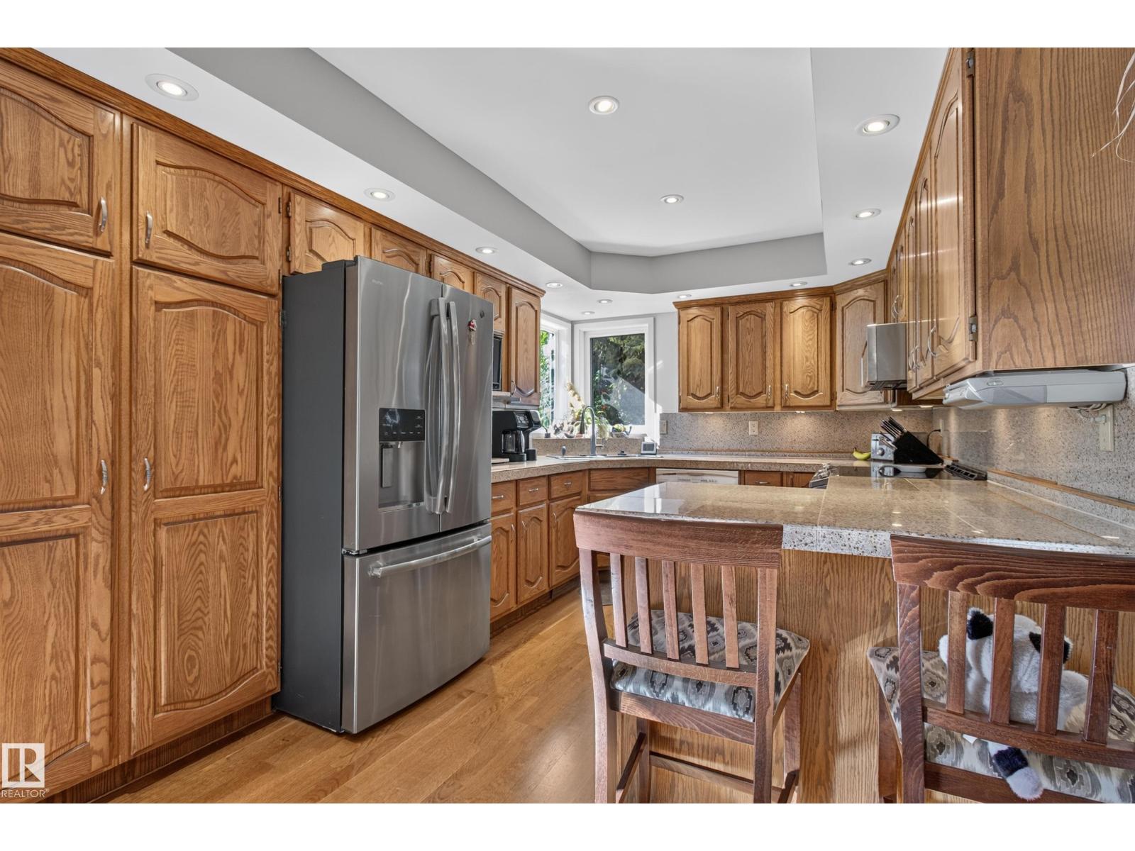 15 HICKORY CR - Image 36