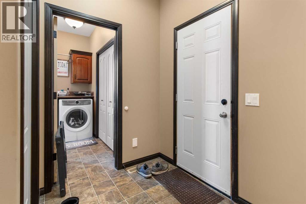 2120 18 Avenue - 23