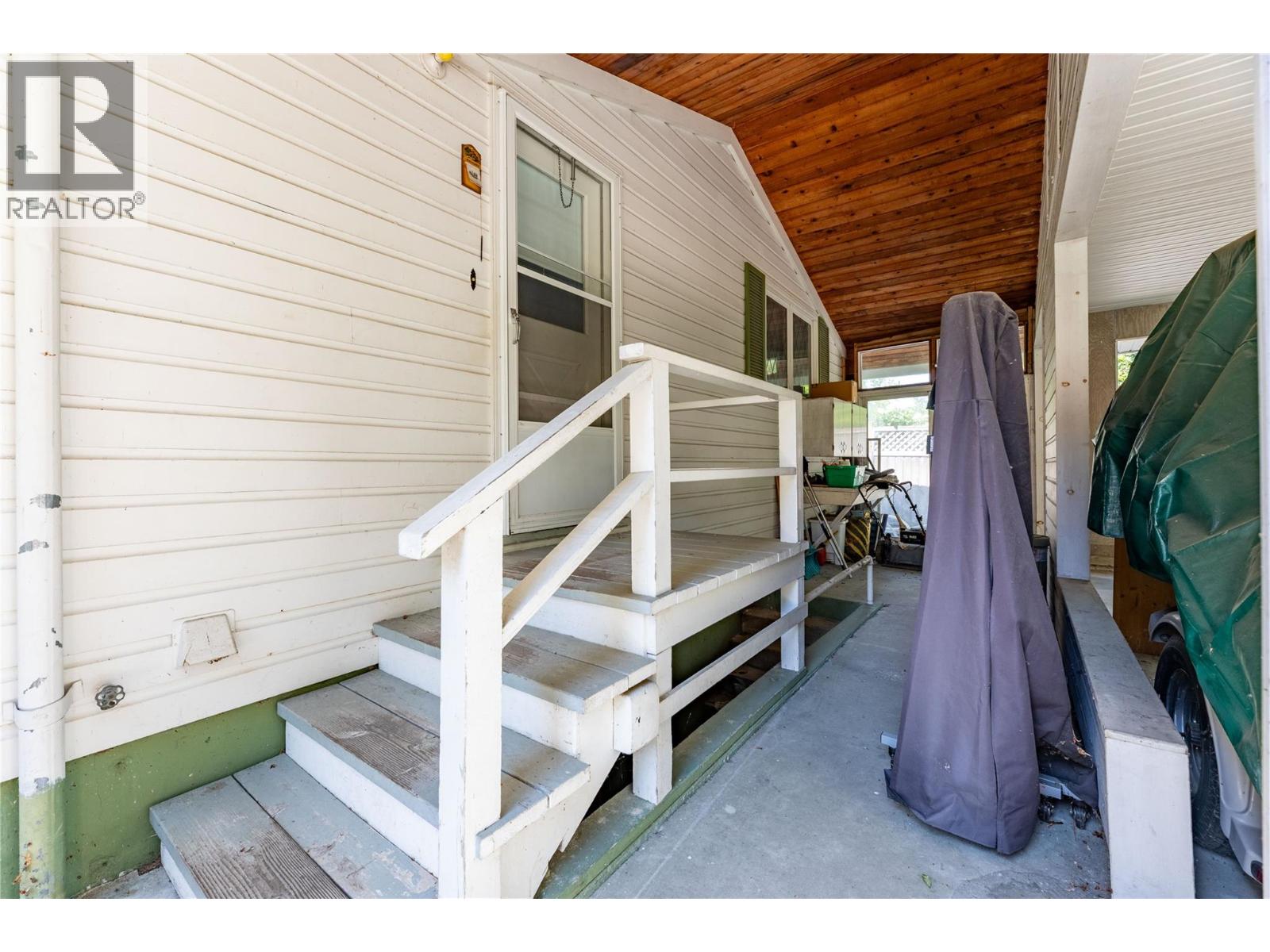 413 97A Highway, Sicamous