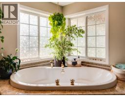 1328 Glendale Avenue, Salmo, BC V0G1Z0 Photo 21