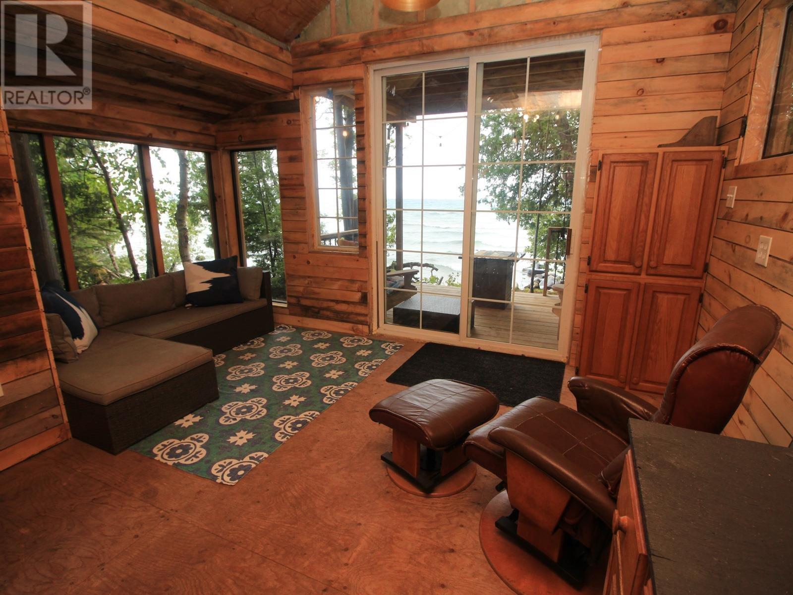 1207 Four Seasons DR - 30