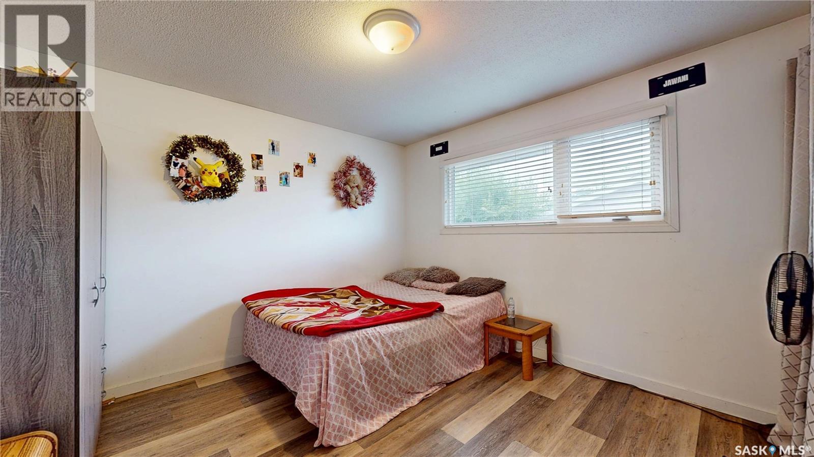 1208 Bond STREET - Image 20