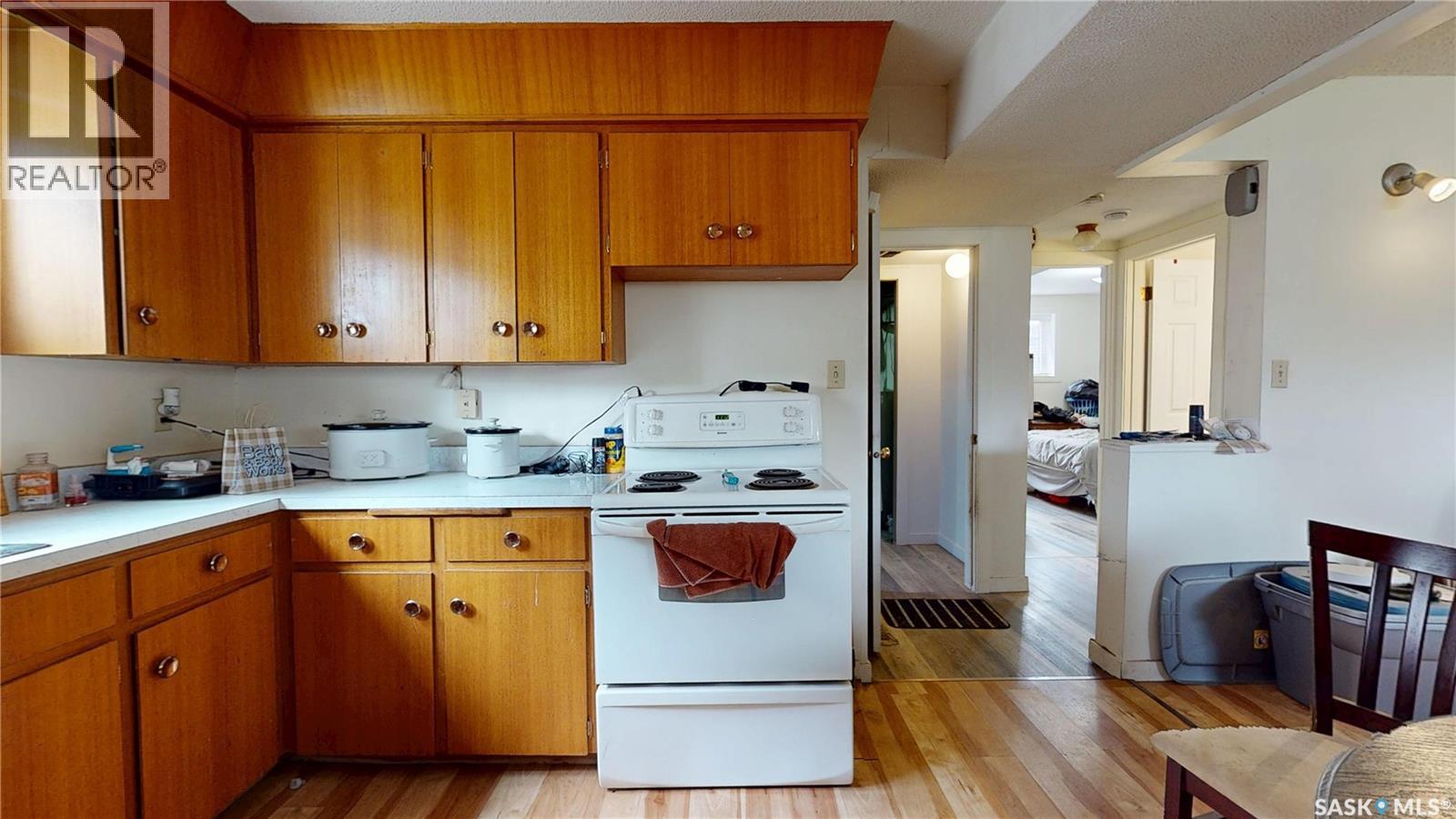 1208 Bond STREET - Image 28