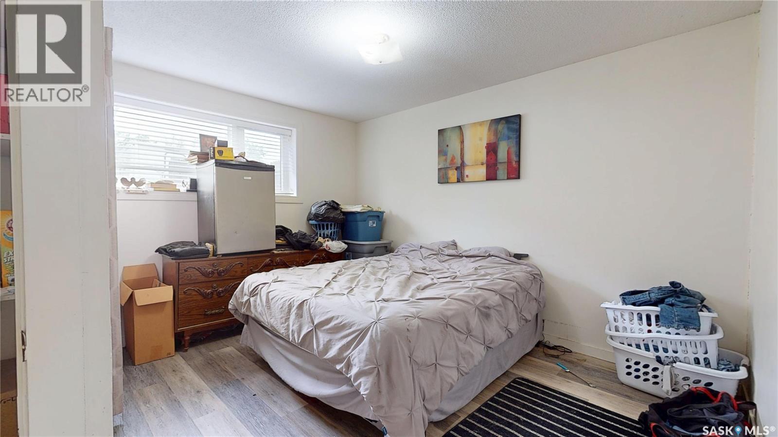 1208 Bond STREET - Image 38