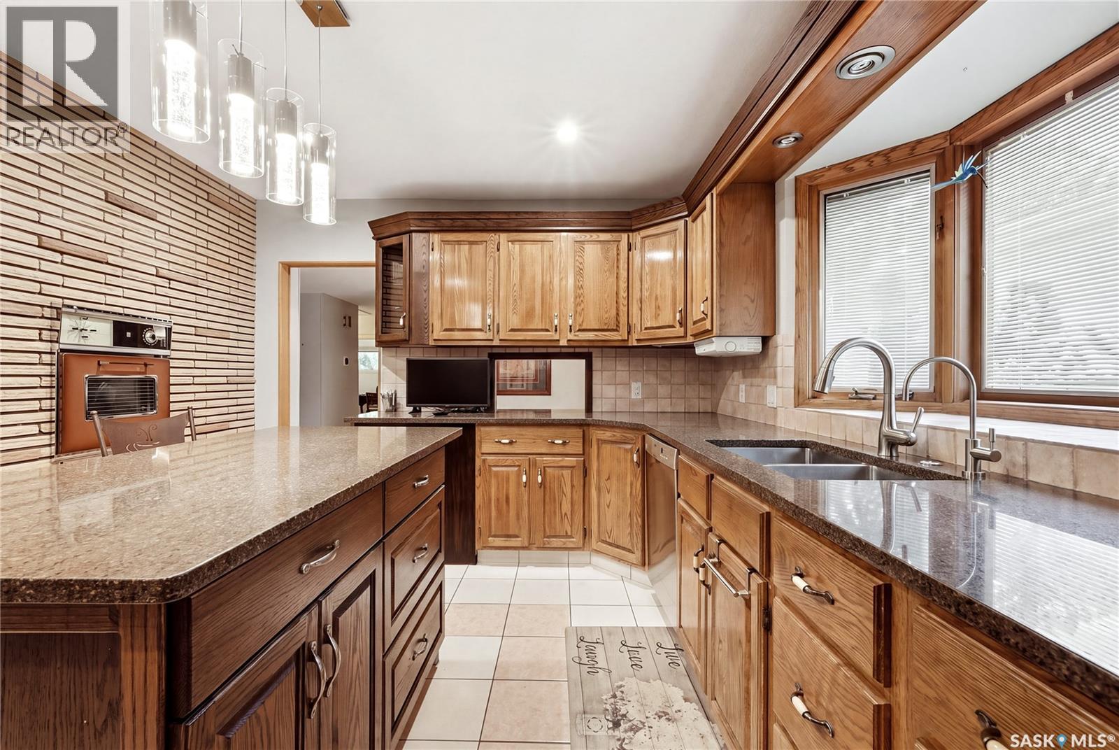 4220 Hillsdale STREET - 13