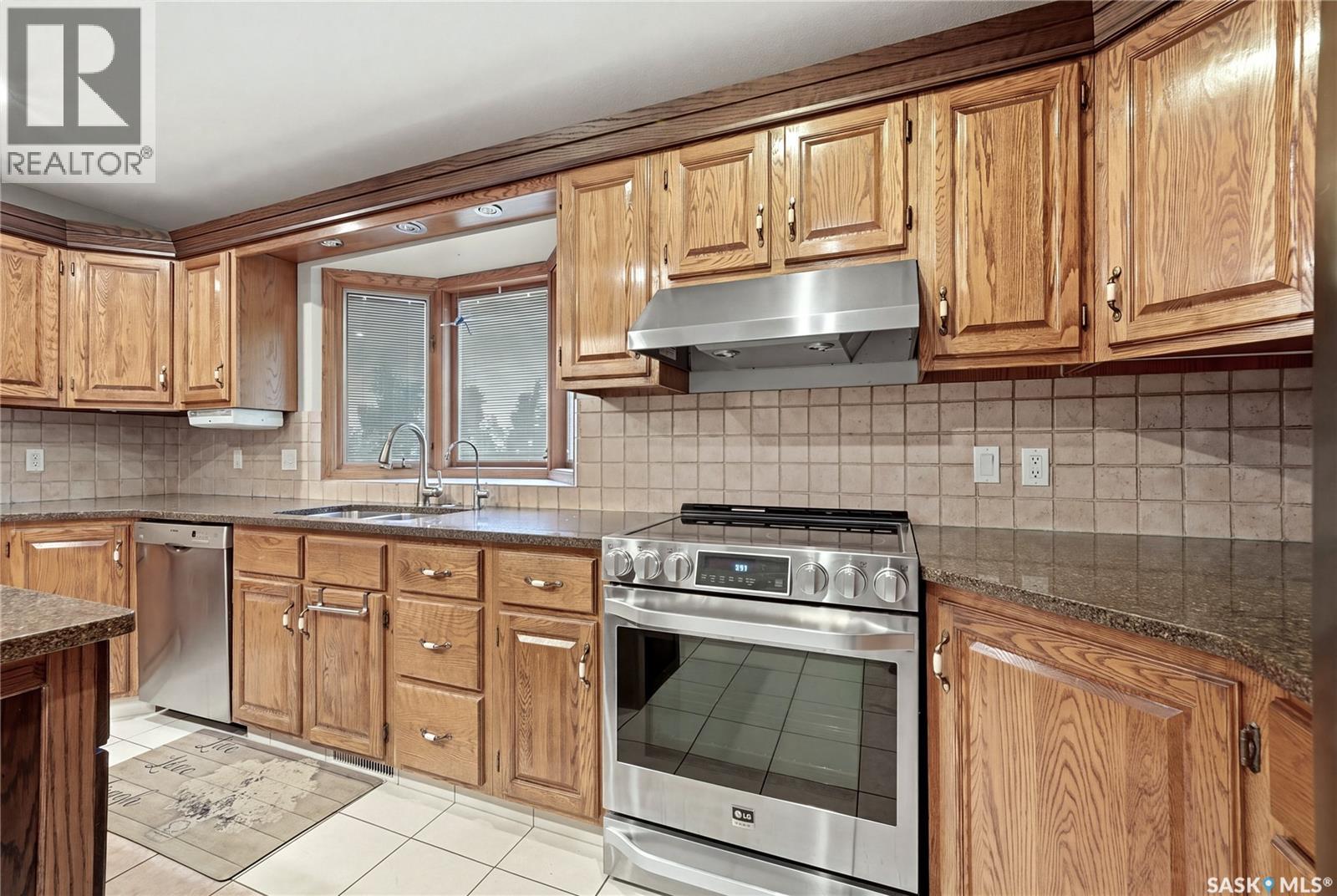 4220 Hillsdale STREET - 16