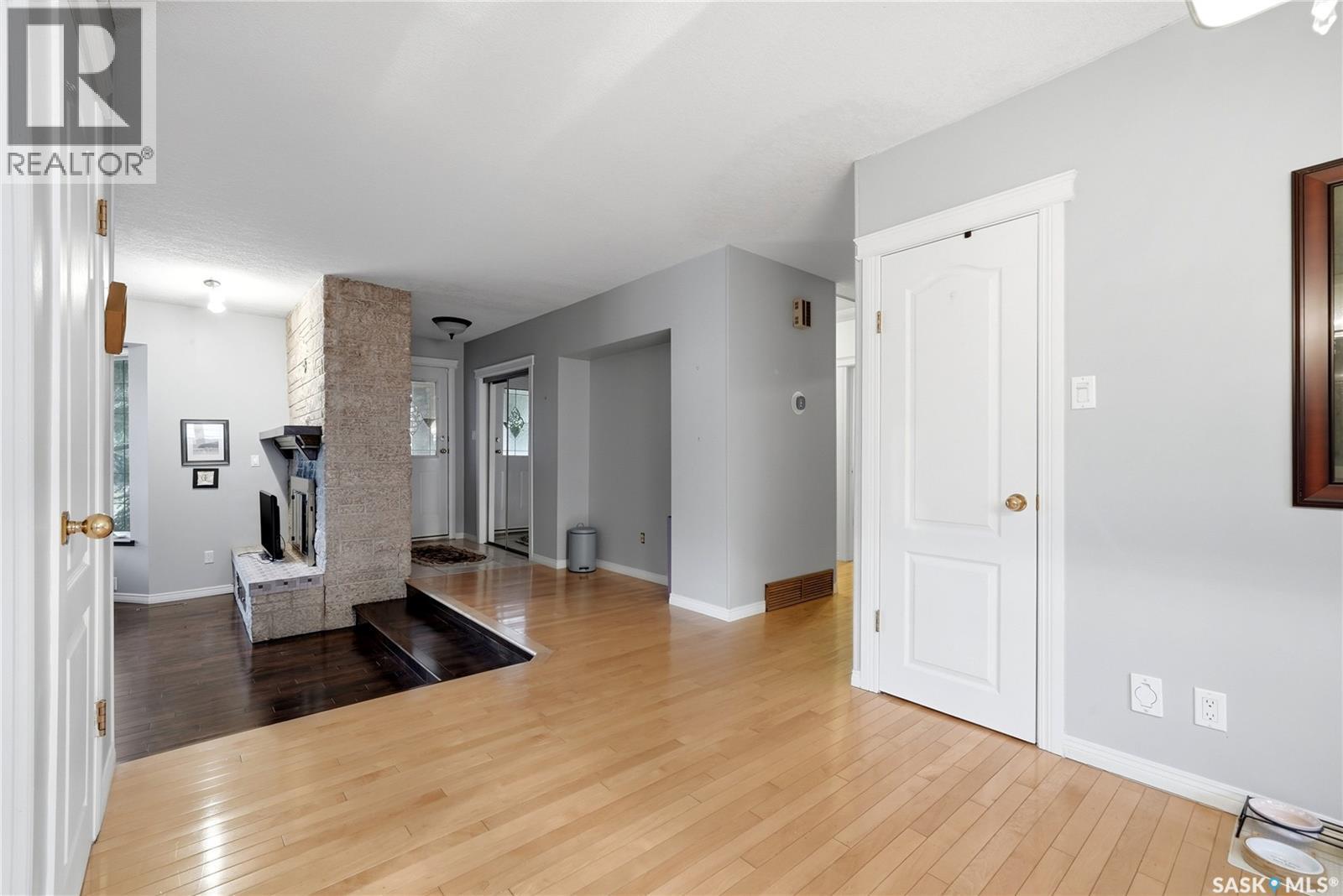 4220 Hillsdale STREET - Image 20