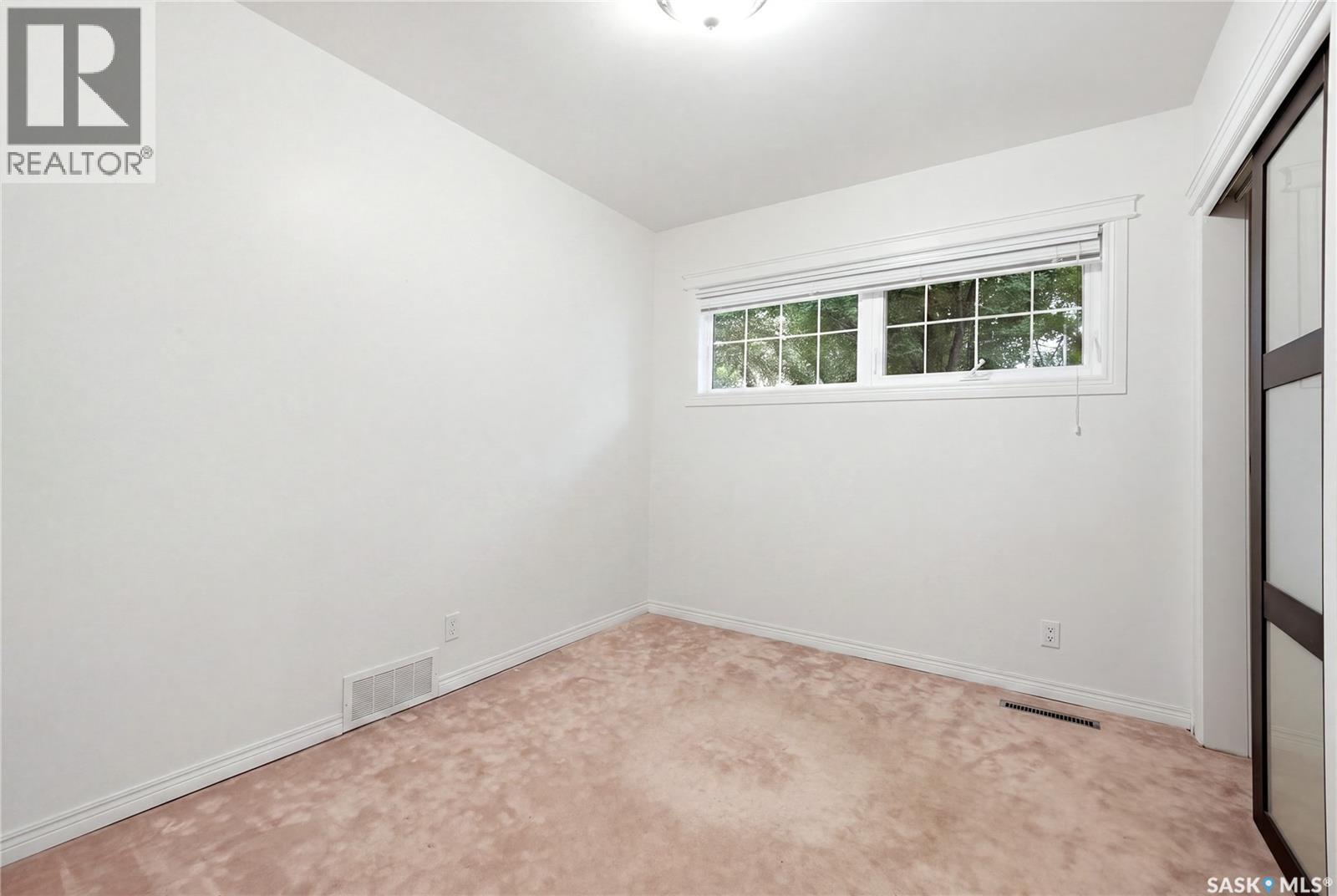4220 Hillsdale STREET - Image 29