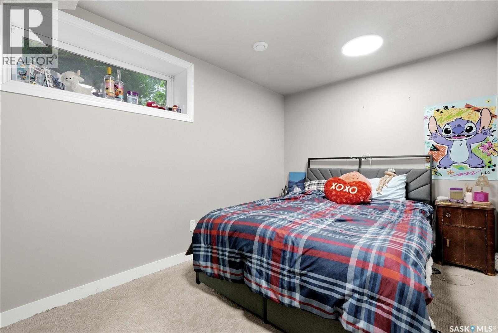 4220 Hillsdale STREET - 36