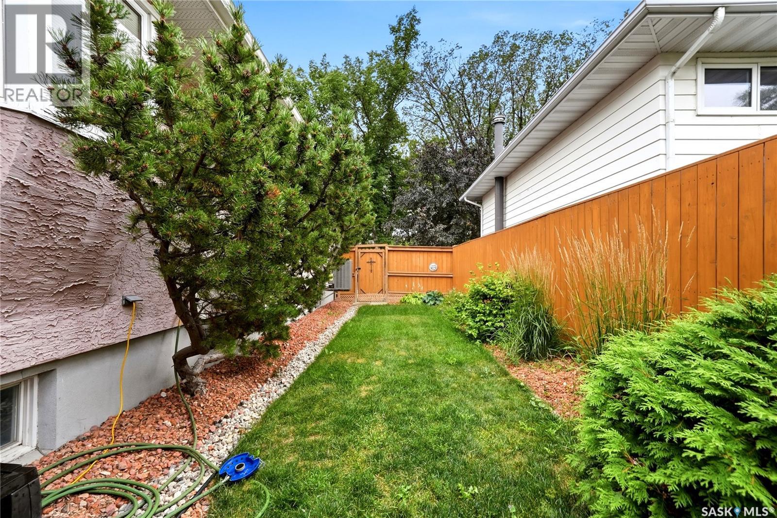 4220 Hillsdale STREET - Image 45