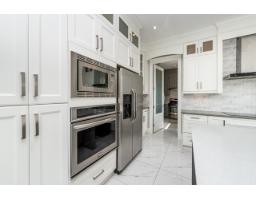 14516 110a Avenue, Surrey, BC V3R2B5 Photo 6