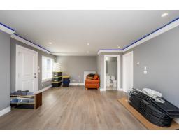 14516 110a Avenue, Surrey, BC V3R2B5 Photo 23