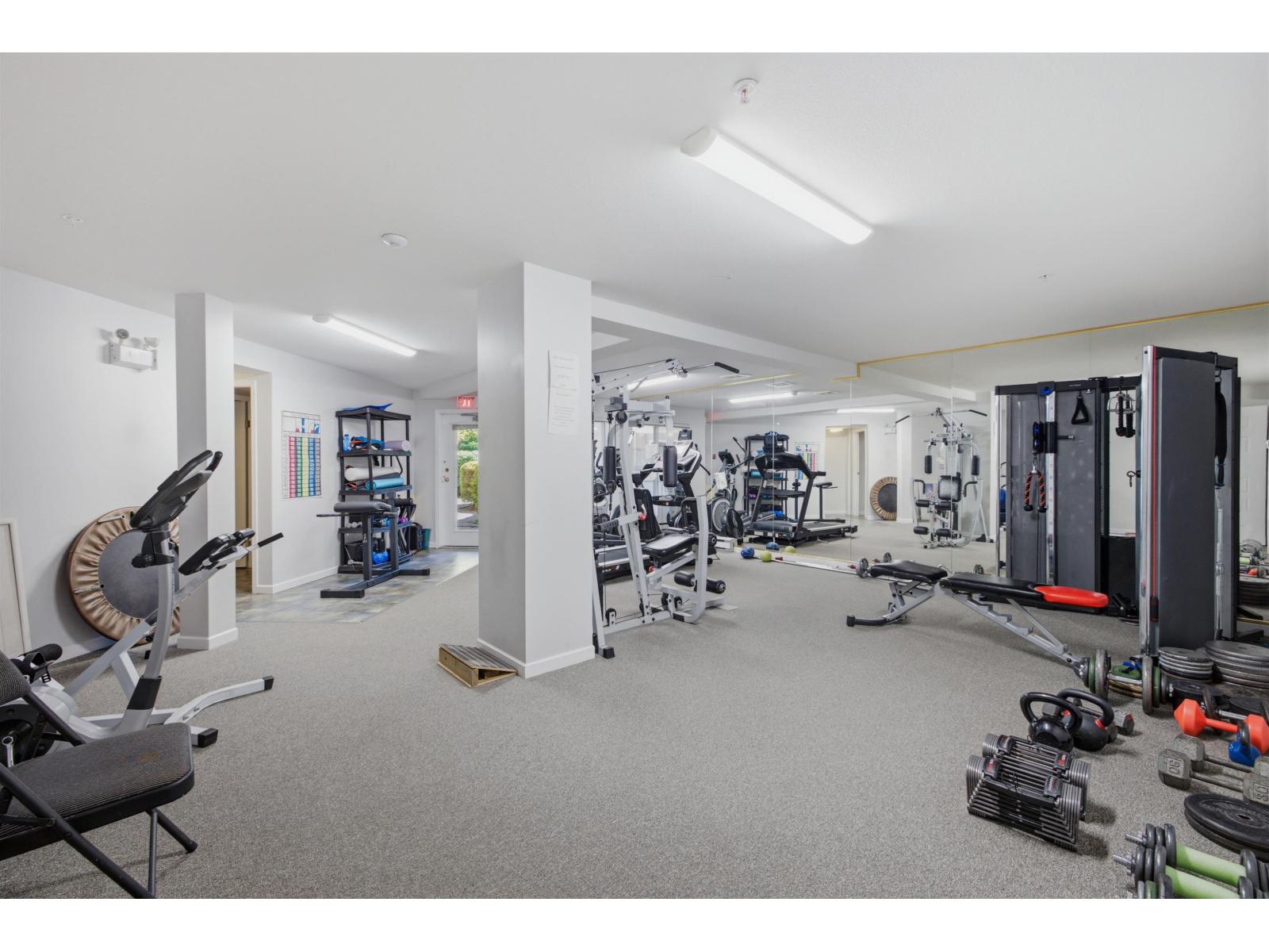 113 1588 BEST STREET, White Rock