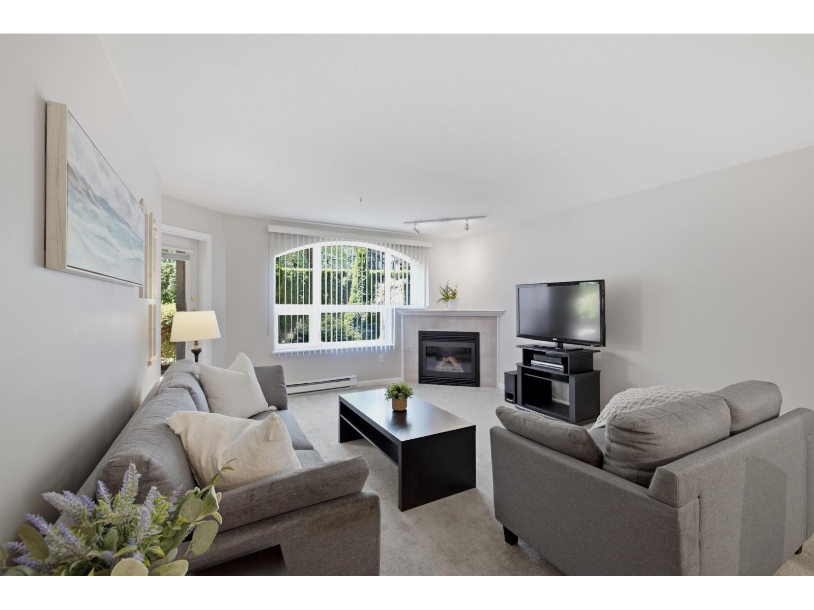 113 1588 BEST STREET, White Rock