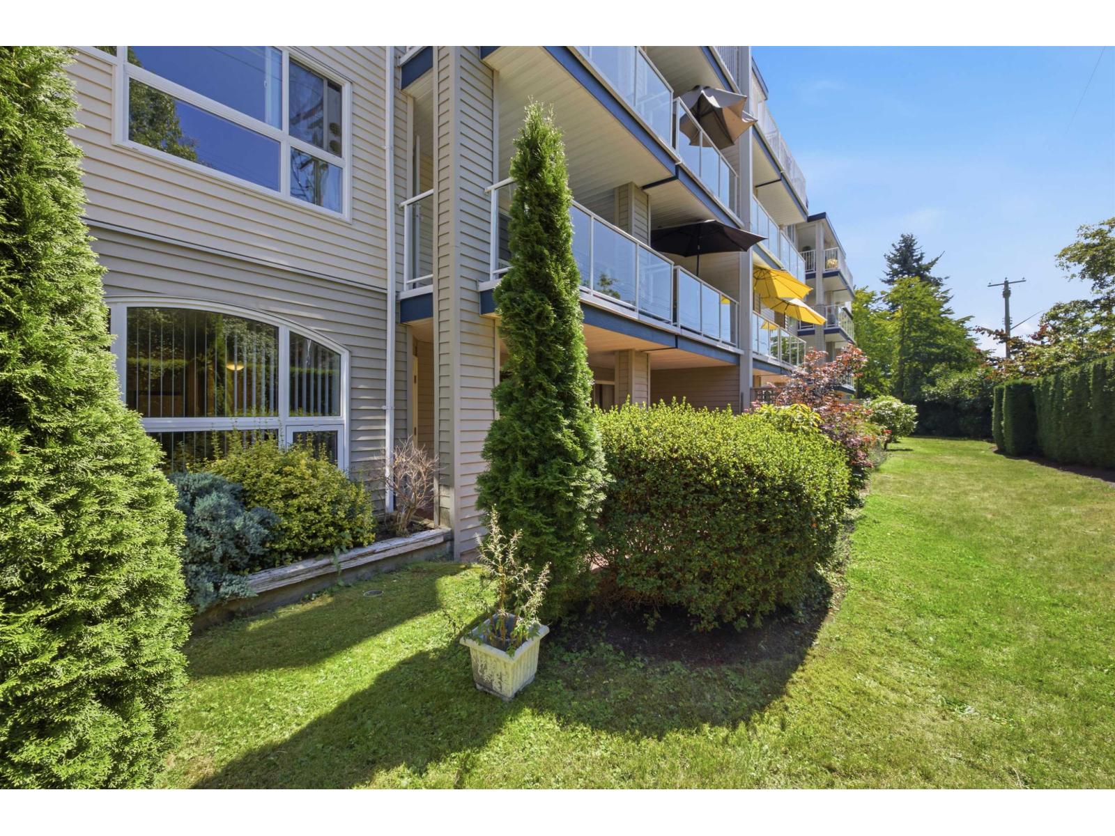 113 1588 BEST STREET, White Rock