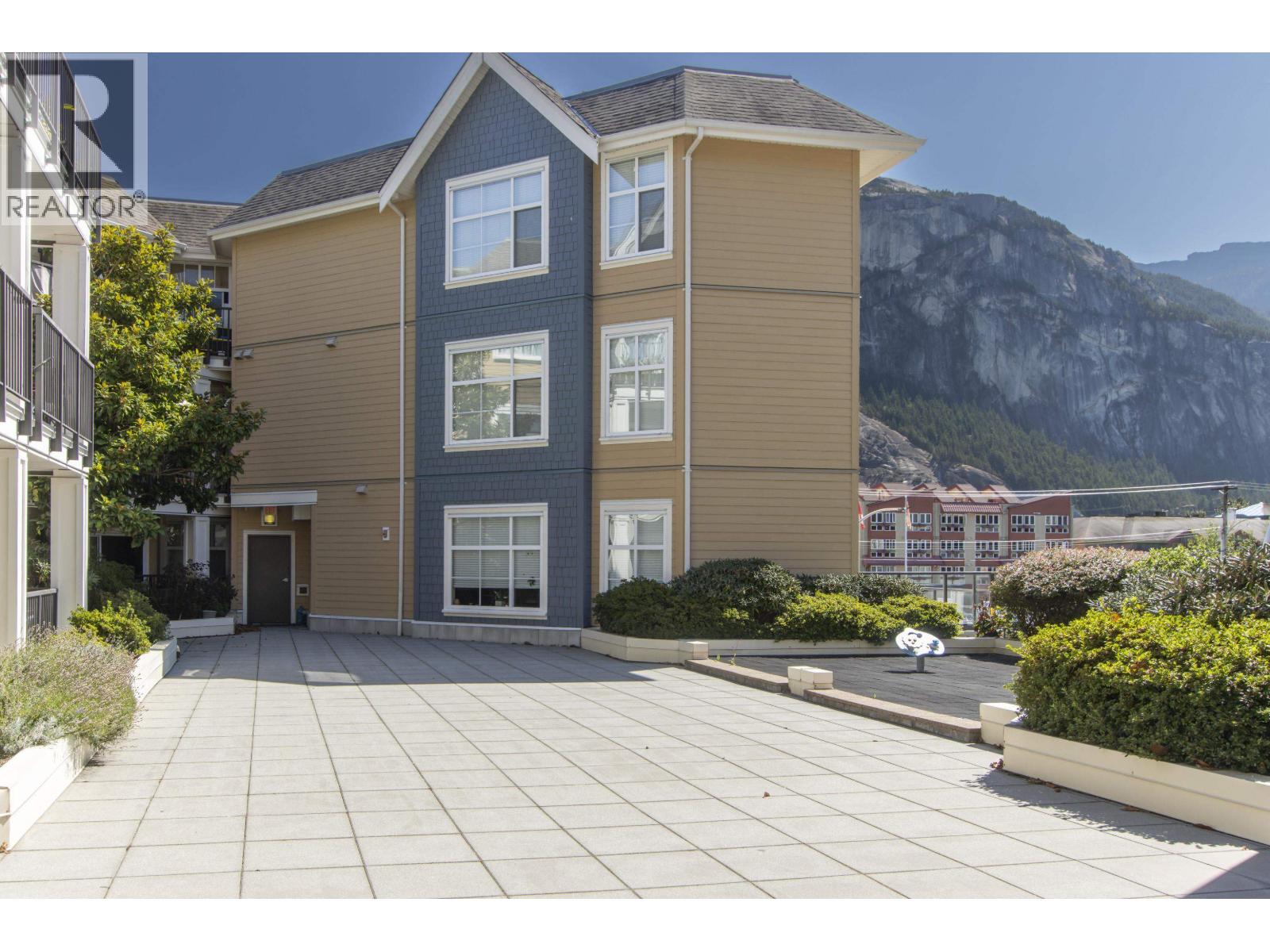 207 1336 MAIN STREET, Squamish
