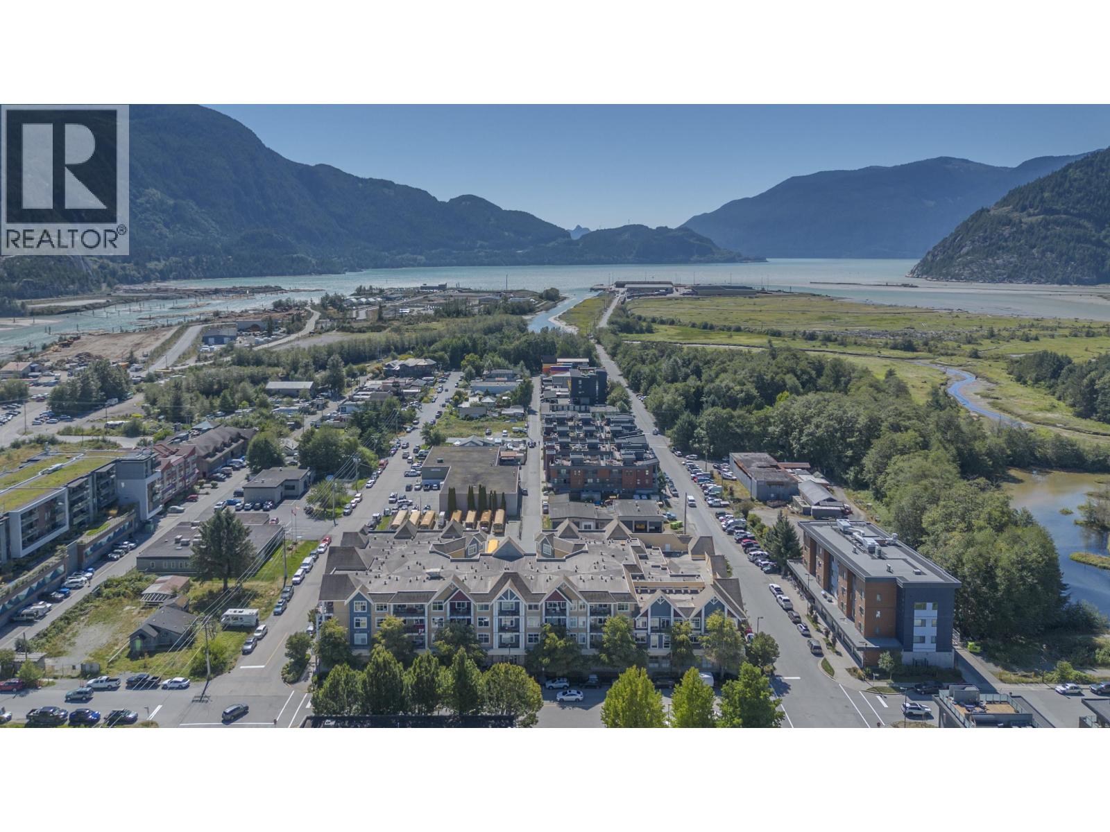 207 1336 MAIN STREET, Squamish