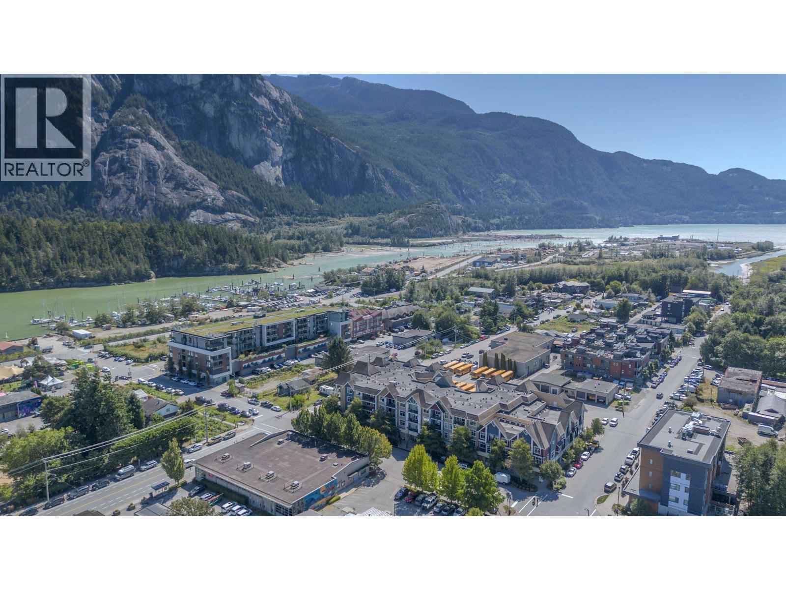 207 1336 MAIN STREET, Squamish