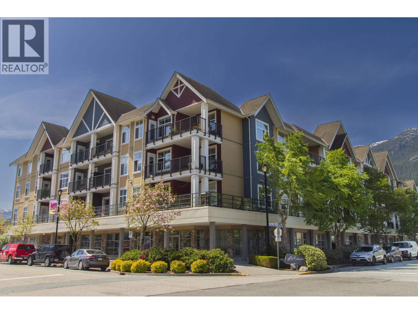 207 1336 MAIN STREET, Squamish