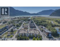 207 1336 Main Street, Squamish, BC V8B0R2 Photo 23