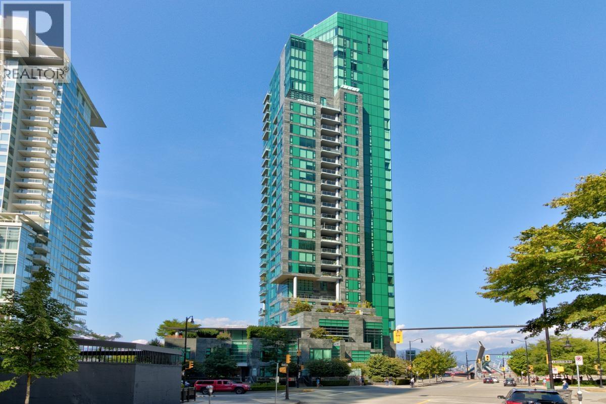 1701 277 THURLOW STREET, Vancouver