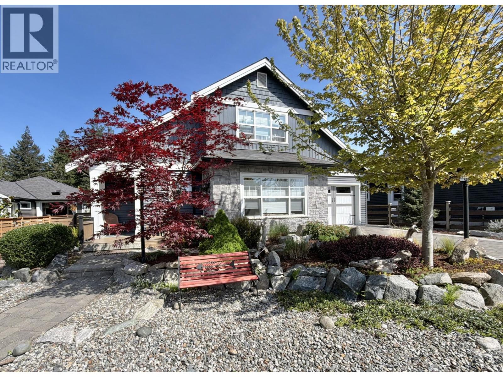 766 COOPER LANE, Gibsons