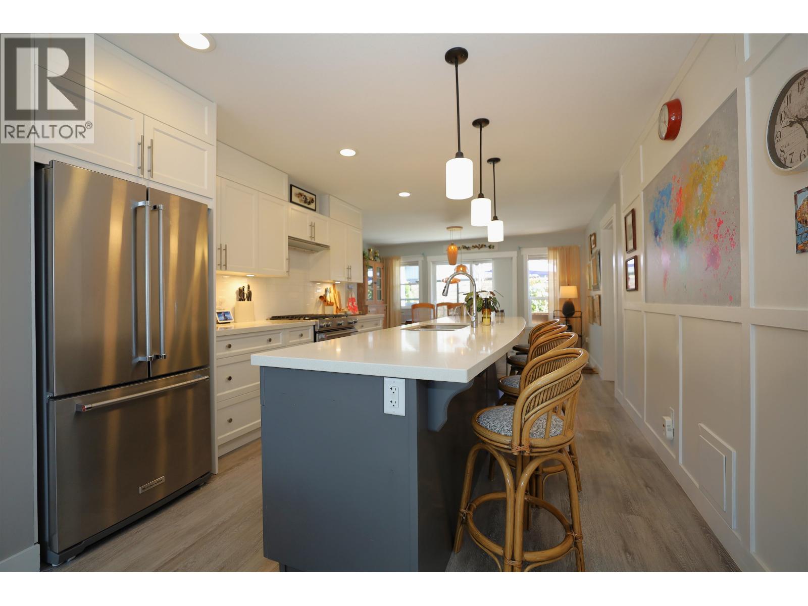 766 COOPER LANE, Gibsons