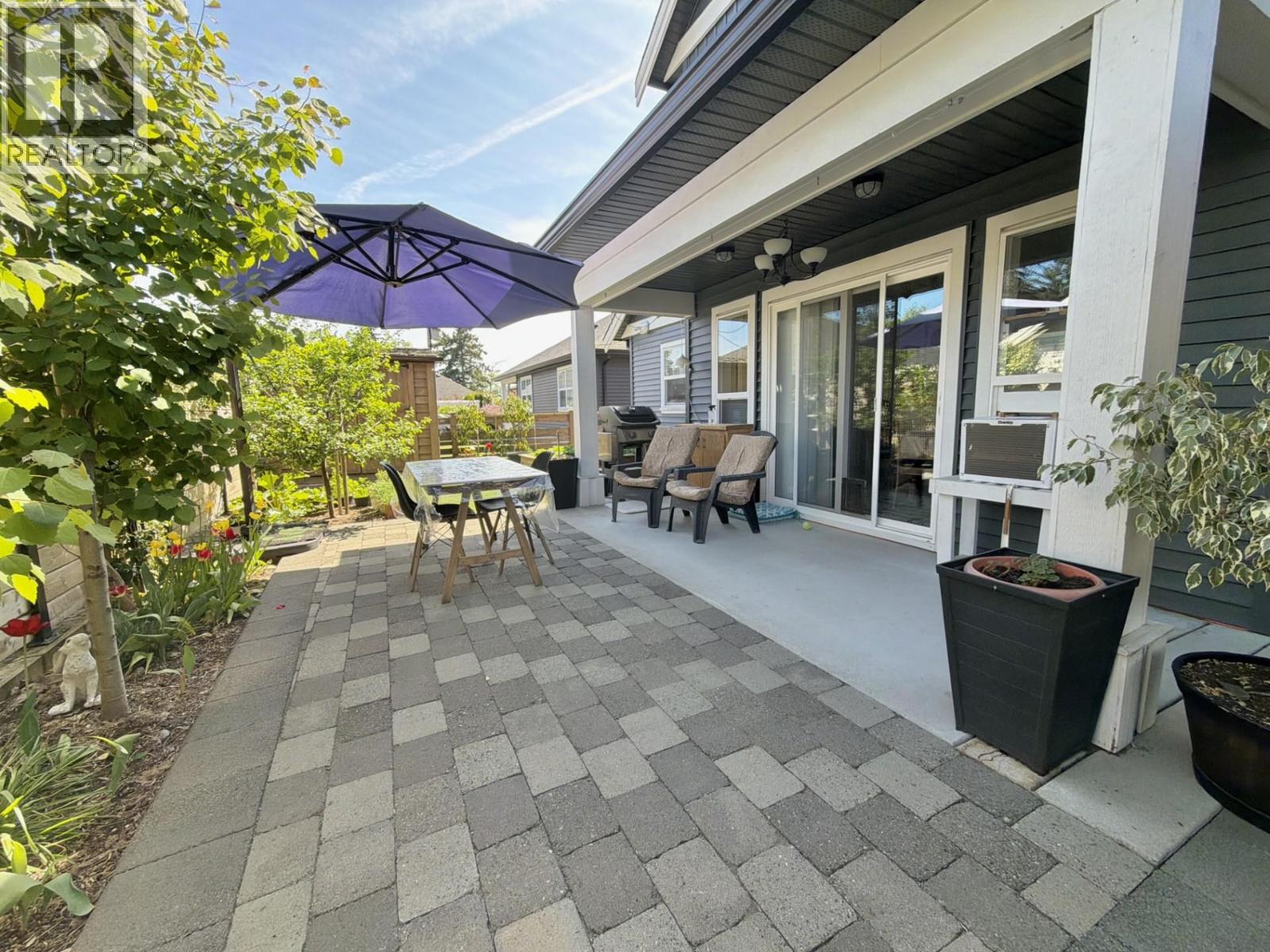 766 COOPER LANE, Gibsons
