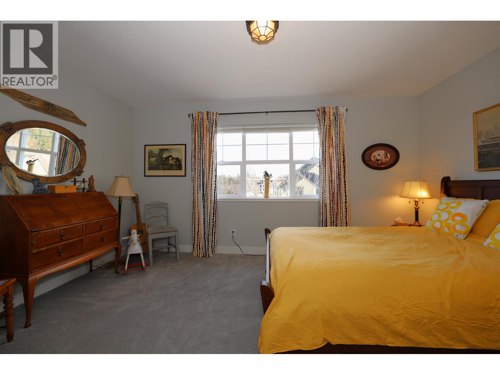 766 COOPER LANE, Gibsons