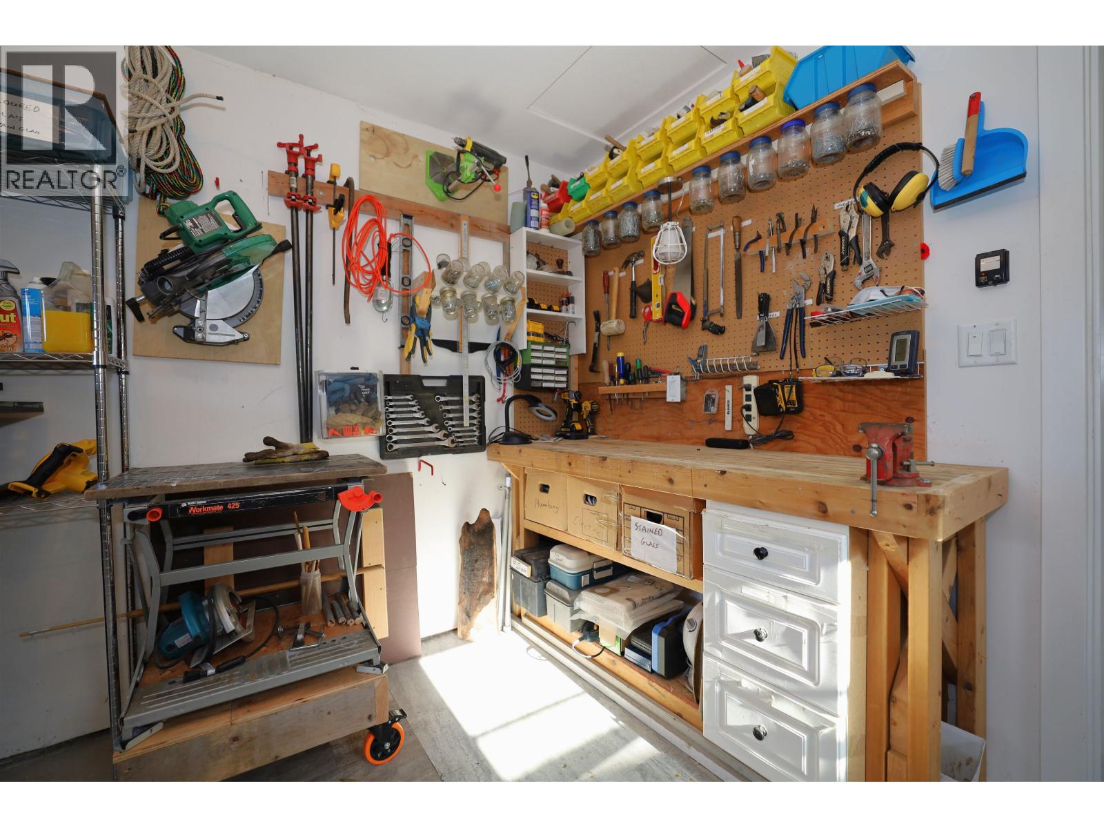 766 COOPER LANE, Gibsons