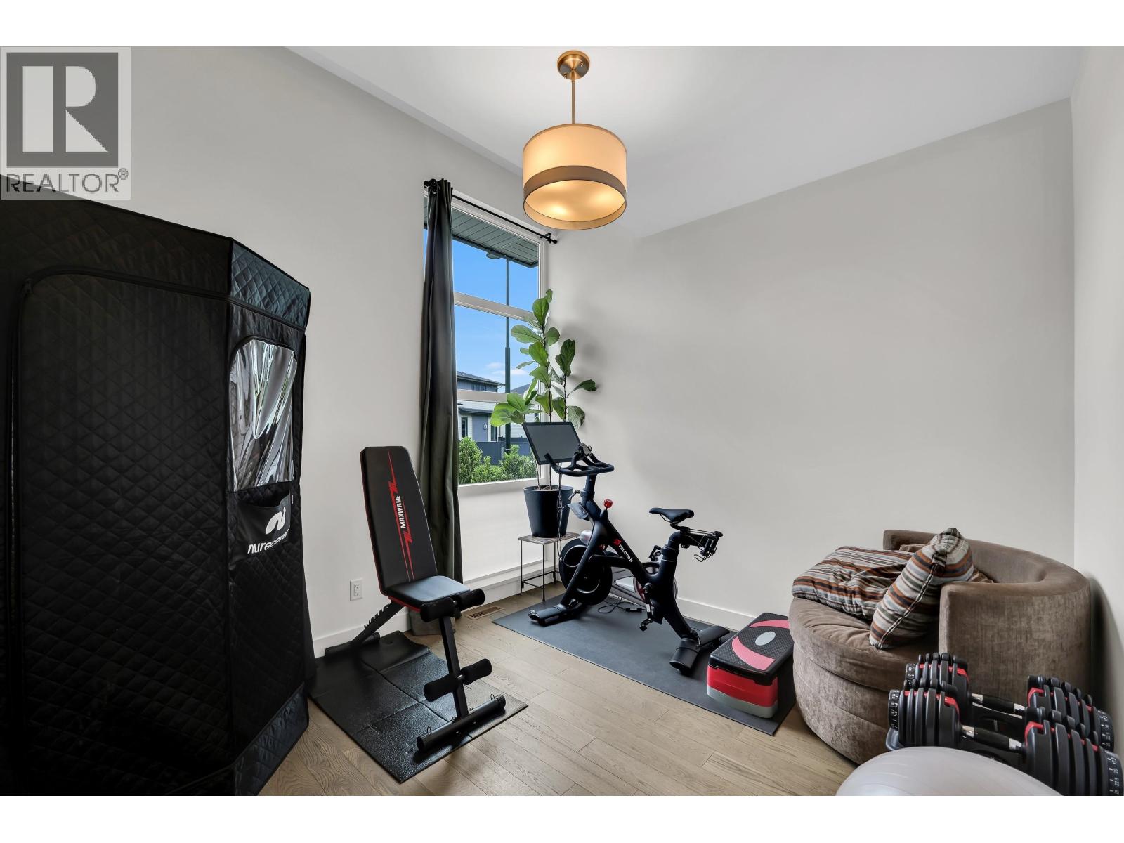 39224 CARDINAL DRIVE, Squamish