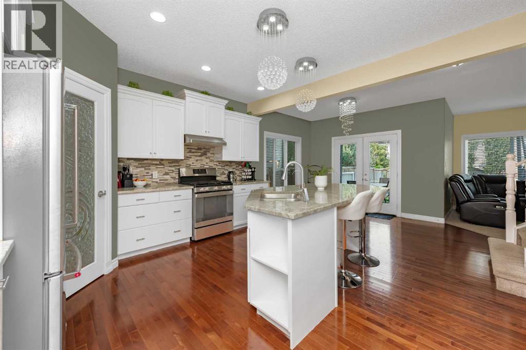 135 Kincora Drive NW - 10
