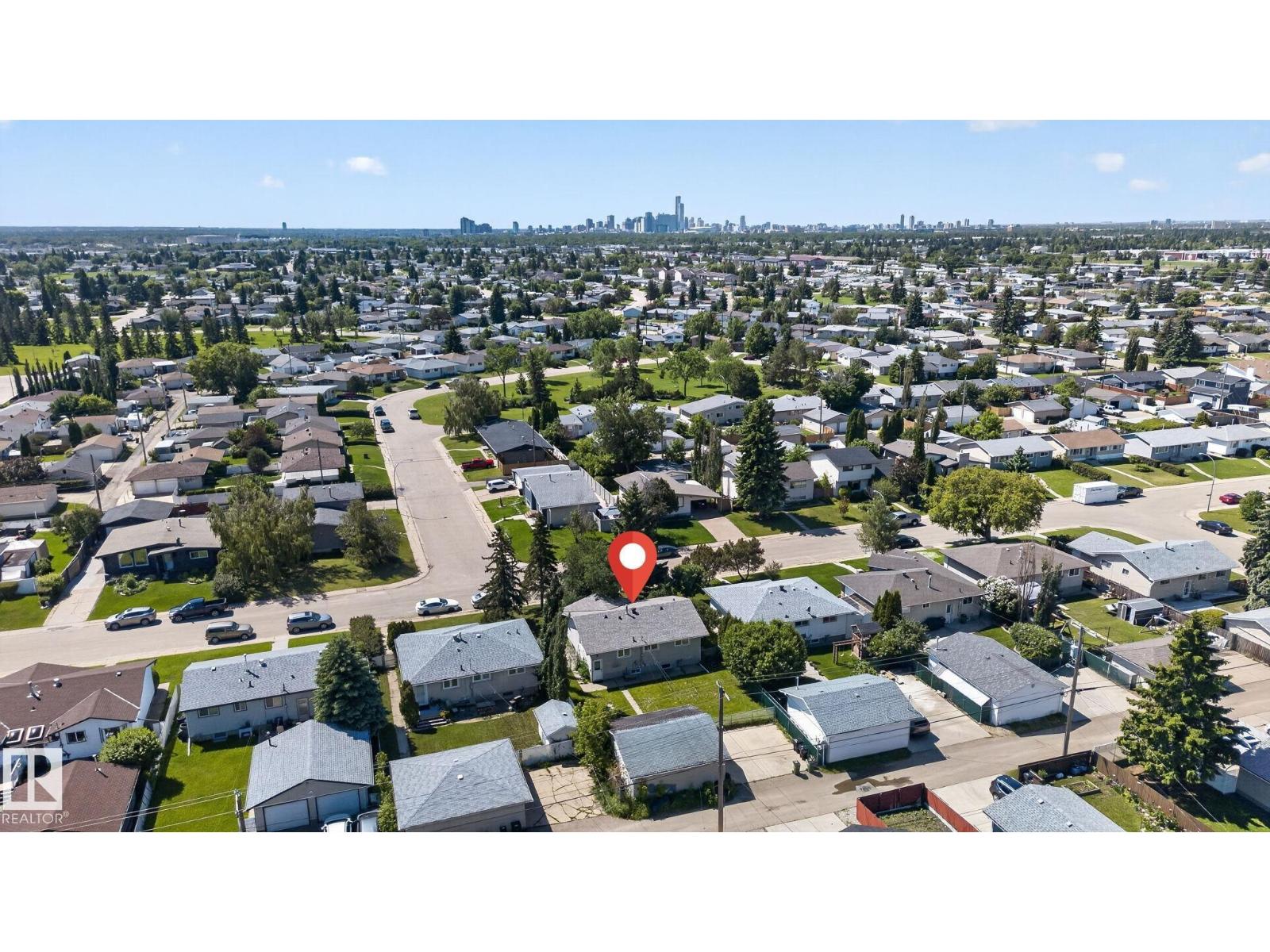 7804 136 AV NW - 55