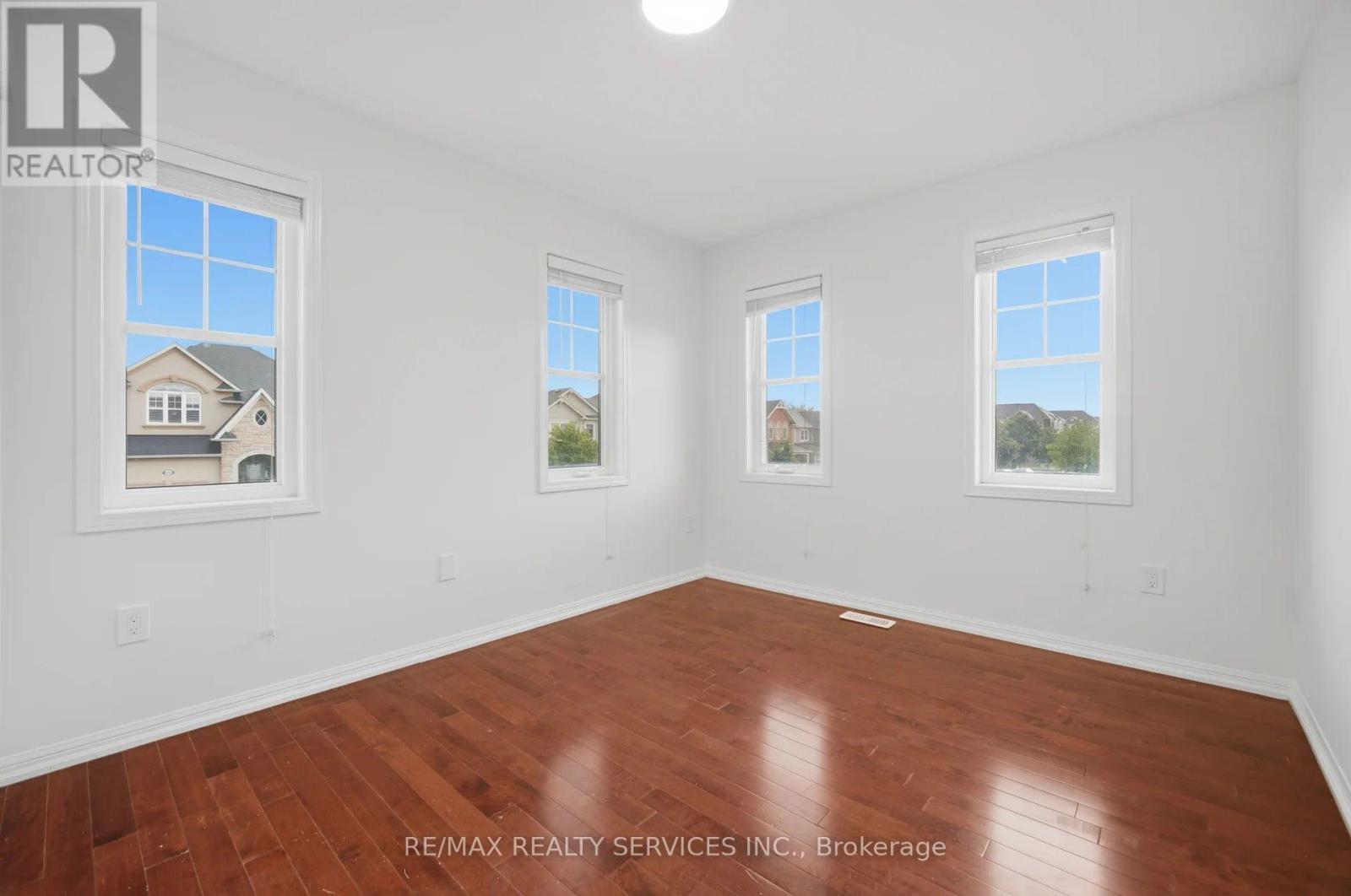 454 GRENKE PLACE - 26