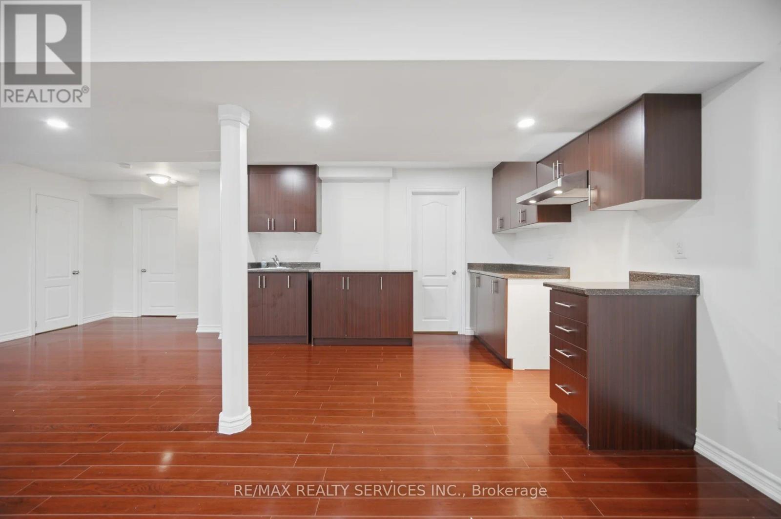 454 GRENKE PLACE - 33